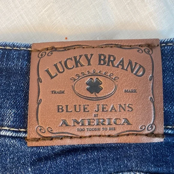 LUCKY BRAND women’s boot blue denim jeans size 25 used - Picture 4 of 6